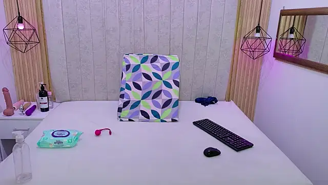 Snapshot of Kity_spiderr chatting on November 2025 12:53:02 PM Kity spiderr online show from November 2025 12:53:02 PM