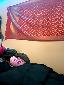 venusluvxoxo online show from November 2025 05:02:01 AM