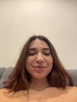 ItalianGirl online show from December 2025 10:43:02 PM