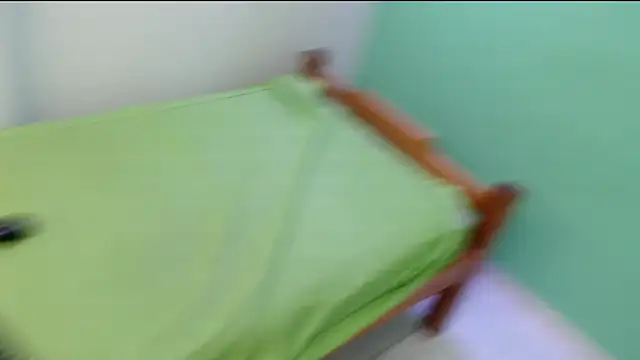 skinnysofia18 online show from February 2026 01:13:01 PM