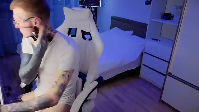 c10h15on1 online show from February 2026 03:48:02 AM