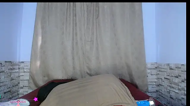 Snapshot of Bicky_24 chatting on October 2025 11:44:01 AM Bicky 24 online show from October 2025 11:44:01 AM