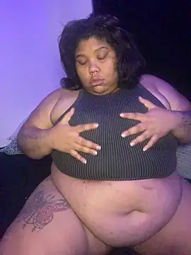 Snapshot of BlaxicanaMami chatting on September 2025 05:21:01 AM BlaxicanaMami online show from September 2025 05:21:01 AM