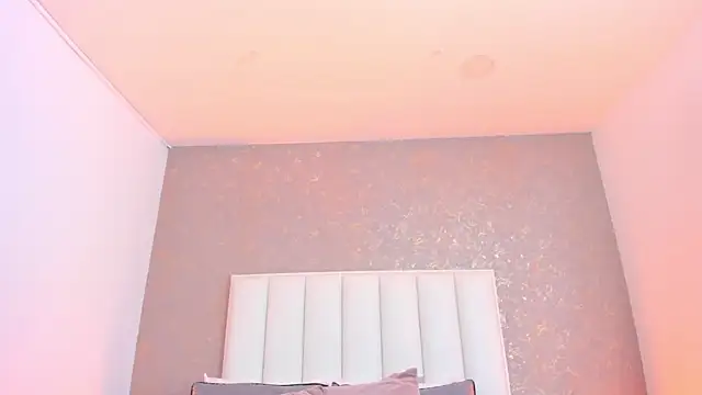 KaylieBrooks online show from March 2026 05:34:01 PM