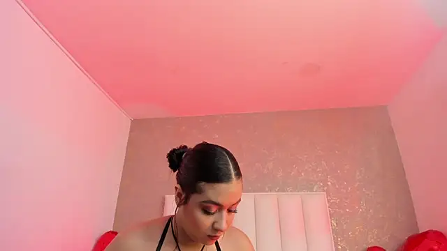 KaylieBrooks online show from February 2026 06:30:01 PM