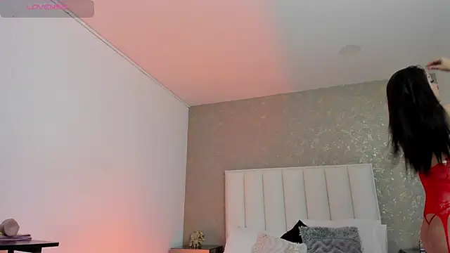 KaylieBrooks online show from December 2025 05:06:02 PM