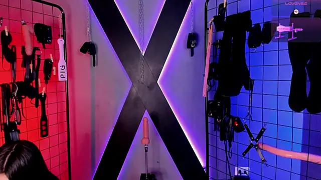 Snapshot of MissAlix_Mia_bdsm chatting on September 2025 06:44:01 PM MissAlix Mia bdsm online show from September 2025 06:44:01 PM