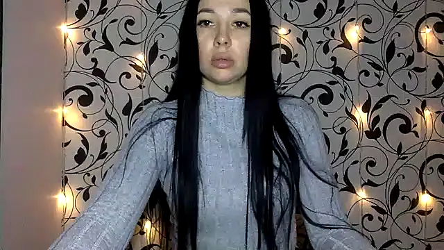 Ivelaa online show from November 2025 04:21:01 PM