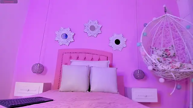 CannelaSmith online show from January 2026 05:17:01 PM