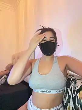 al anoud online show from November 2025 06:55:01 PM