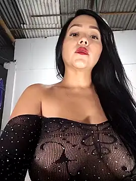 karly hot  online show from April 2026 11:11:02 PM