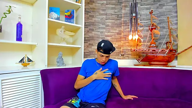 Mycandyfor You online show from September 2025 07:02:02 PM
