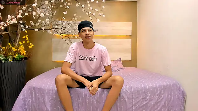 Mycandyfor You online show from September 2025 05:29:01 PM