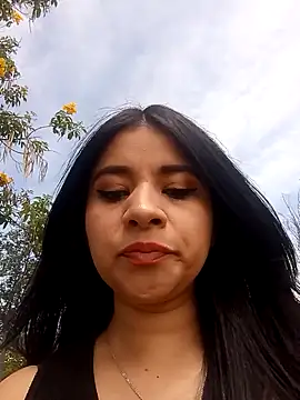 ValerieLove  online show from February 2026 04:02:01 PM