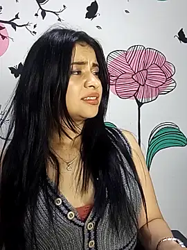ValerieLove  online show from October 2025 07:58:02 PM