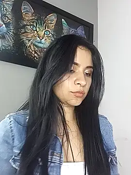 ValerieLove  online show from October 2025 08:07:01 PM