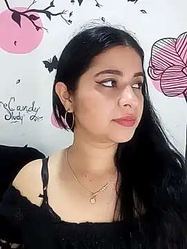 ValerieLove  online show from October 2025 07:26:01 PM