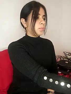 ValerieLove  online show from November 2025 10:54:02 PM