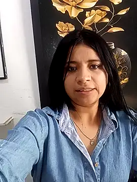 ValerieLove  online show from September 2025 07:09:01 PM