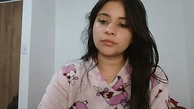 ValerieLove  online show from January 2026 11:44:02 PM