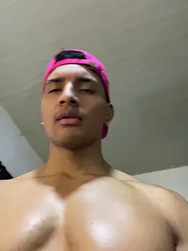 Snapshot of Smith_Fitness chatting on May 2026 02:10:01 PM Smith Fitness online show from May 2026 02:10:01 PM