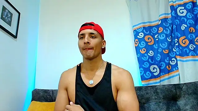 Snapshot of Smith_Fitness chatting on June 2026 12:58:01 PM Smith Fitness online show from June 2026 12:58:01 PM