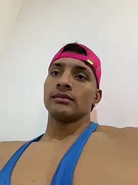 Snapshot of Smith_Fitness chatting on April 2026 03:24:01 PM Smith Fitness online show from April 2026 03:24:01 PM