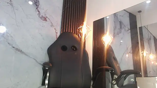 Penelopee Rouse online show from March 2026 07:27:02 PM