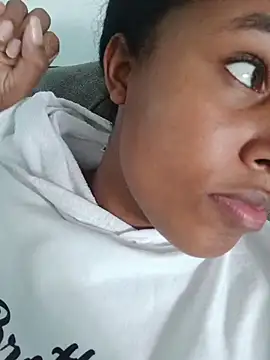 MoniqueMulberry online show from October 2025 07:33:02 PM