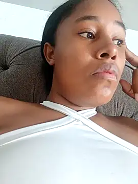 MoniqueMulberry online show from November 2025 07:13:02 PM