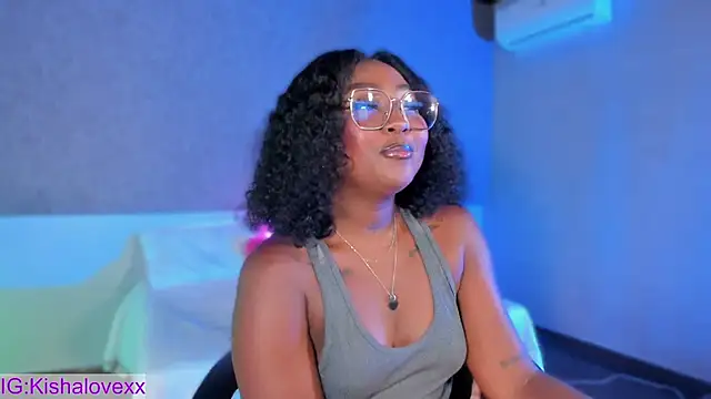 Kishalove  online show from October 2025 01:11:01 PM