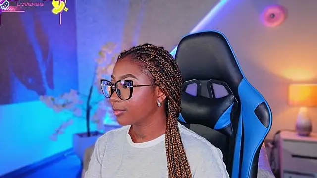 Kishalove  online show from May 2026 10:35:01 AM