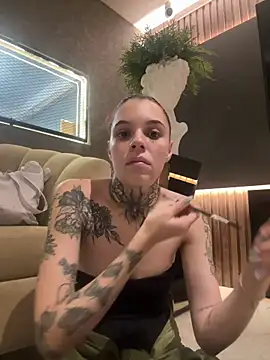 Meganreed  online show from May 2026 09:24:01 PM