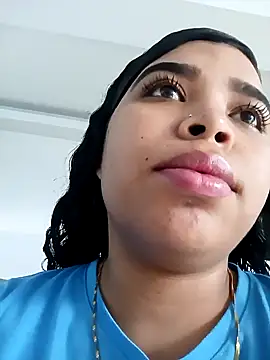 MadissonRizz online show from November 2025 07:07:02 PM