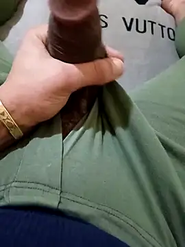 anis3g4 online show from February 2026 03:11:02 PM