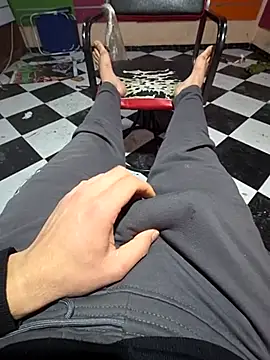 anis3g4 online show from March 2026 10:13:02 PM