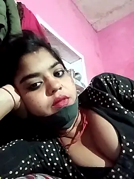 Yatiksha Beby online show from March 2026 10:36:01 PM