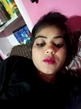 Yatiksha Beby online show from February 2026 05:25:02 PM