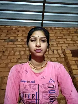 Snapshot of Yatiksha_Beby chatting on December 2025 01:28:01 AM Yatiksha Beby online show from December 2025 01:28:01 AM