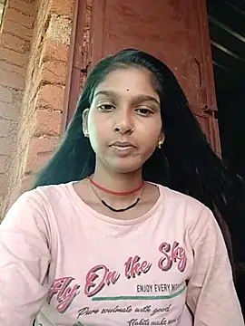 Snapshot of Yatiksha_Beby chatting on September 2025 08:32:02 AM Yatiksha Beby online show from September 2025 08:32:02 AM