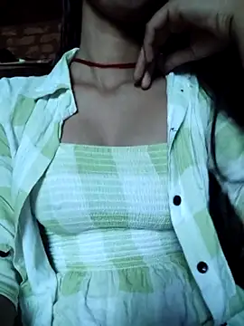 Yatiksha Beby online show from December 2025 03:08:01 AM