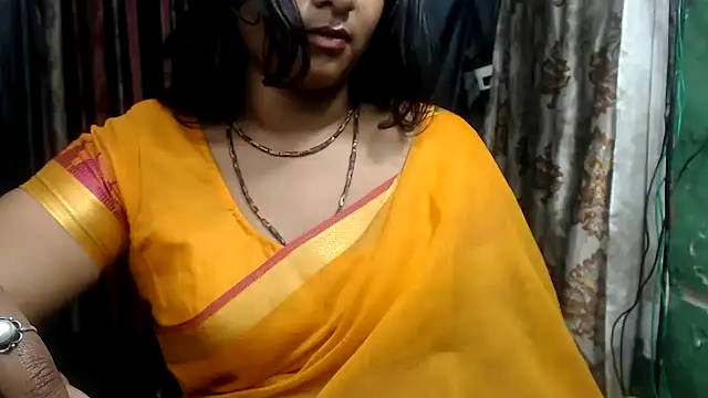 Snapshot of DearKimmi chatting on February 2025 08:36:01 PM DearKimmi online show from February 2025 08:36:01 PM