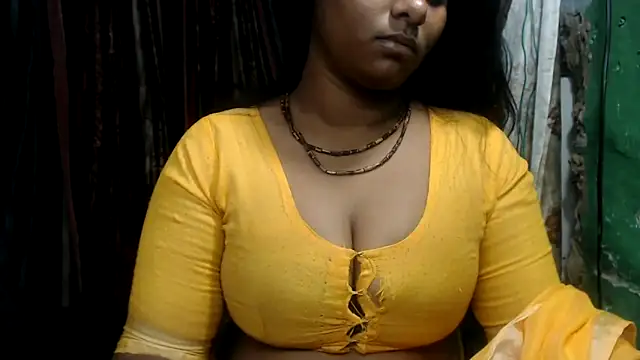 Snapshot of DearKimmi chatting on March 2025 05:13:02 PM DearKimmi online show from March 2025 05:13:02 PM