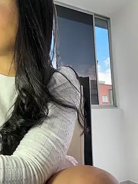 Snapshot of Paulaboterom chatting on October 2025 05:12:02 PM Paulaboterom online show from October 2025 05:12:02 PM