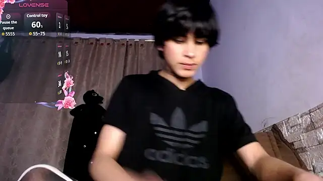 DaraKat18 online show from February 2026 03:26:01 AM