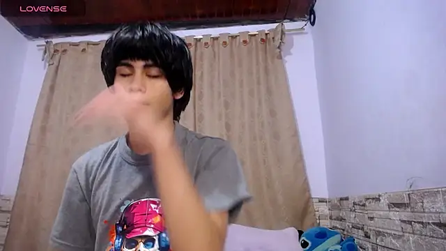 DaraKat18 online show from February 2026 09:59:02 PM