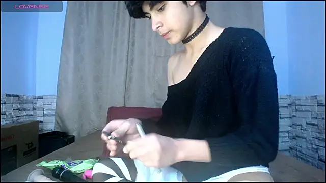 DaraKat18 online show from October 2025 10:09:01 PM