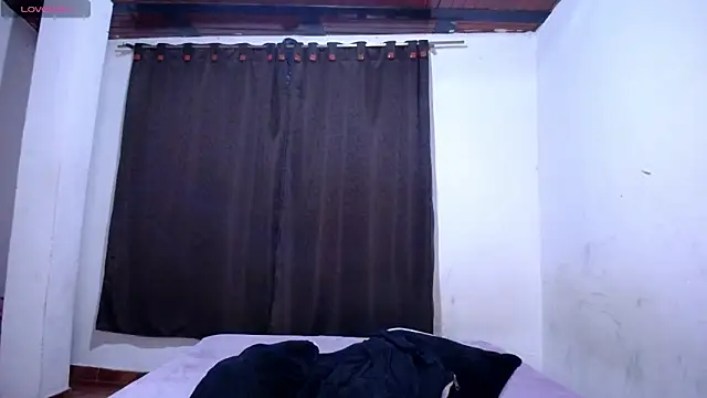 DaraKat18 online show from January 2026 08:31:01 AM