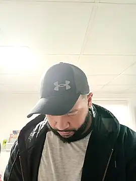 tripping385 online show from October 2025 07:00:01 PM