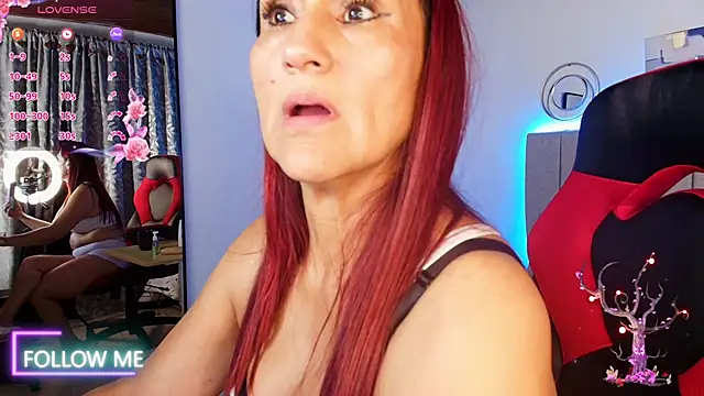 Naomi Redd online show from November 2025 11:05:01 PM